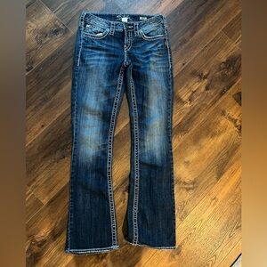 Silver Aiko Bootcut Women’s Jeans Medium Dark Wash Size 28